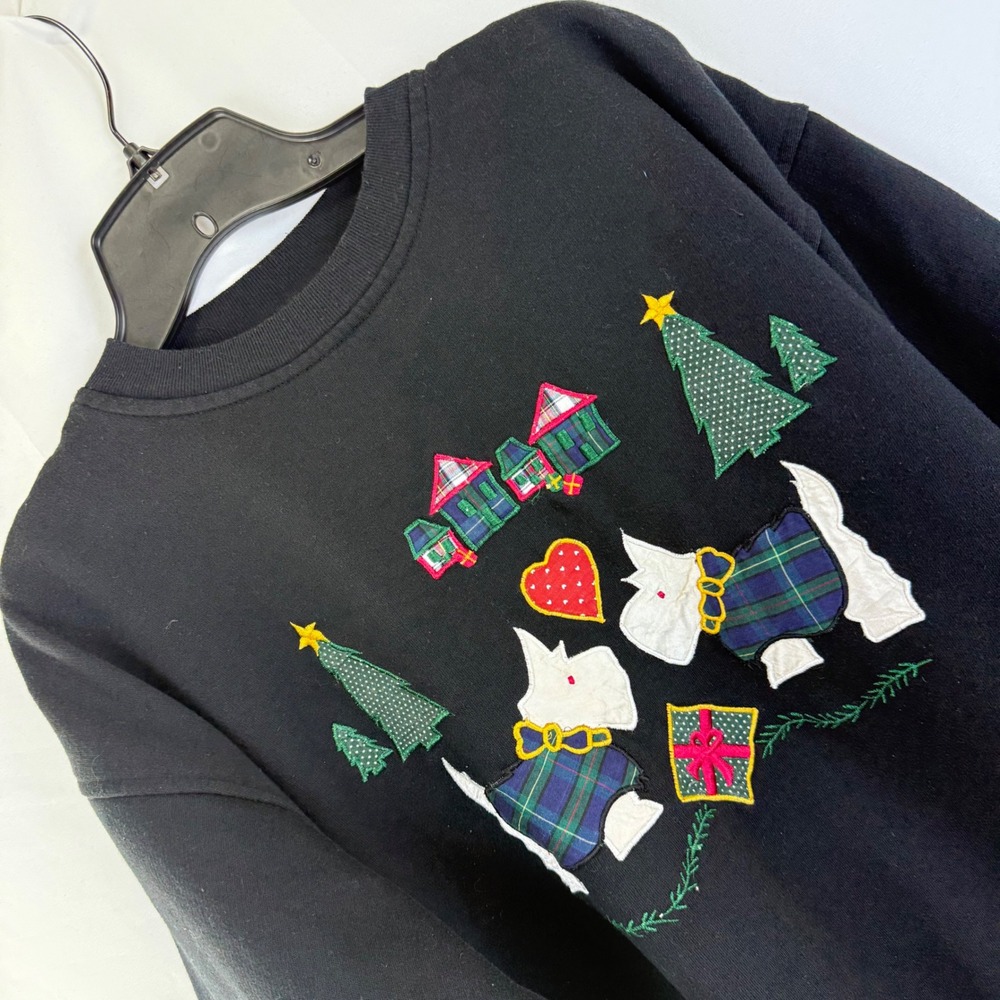 Vintage Christmas Scottie Dog Sweatshirt Holiday Crewneck Pullover - Picture 1 of 5